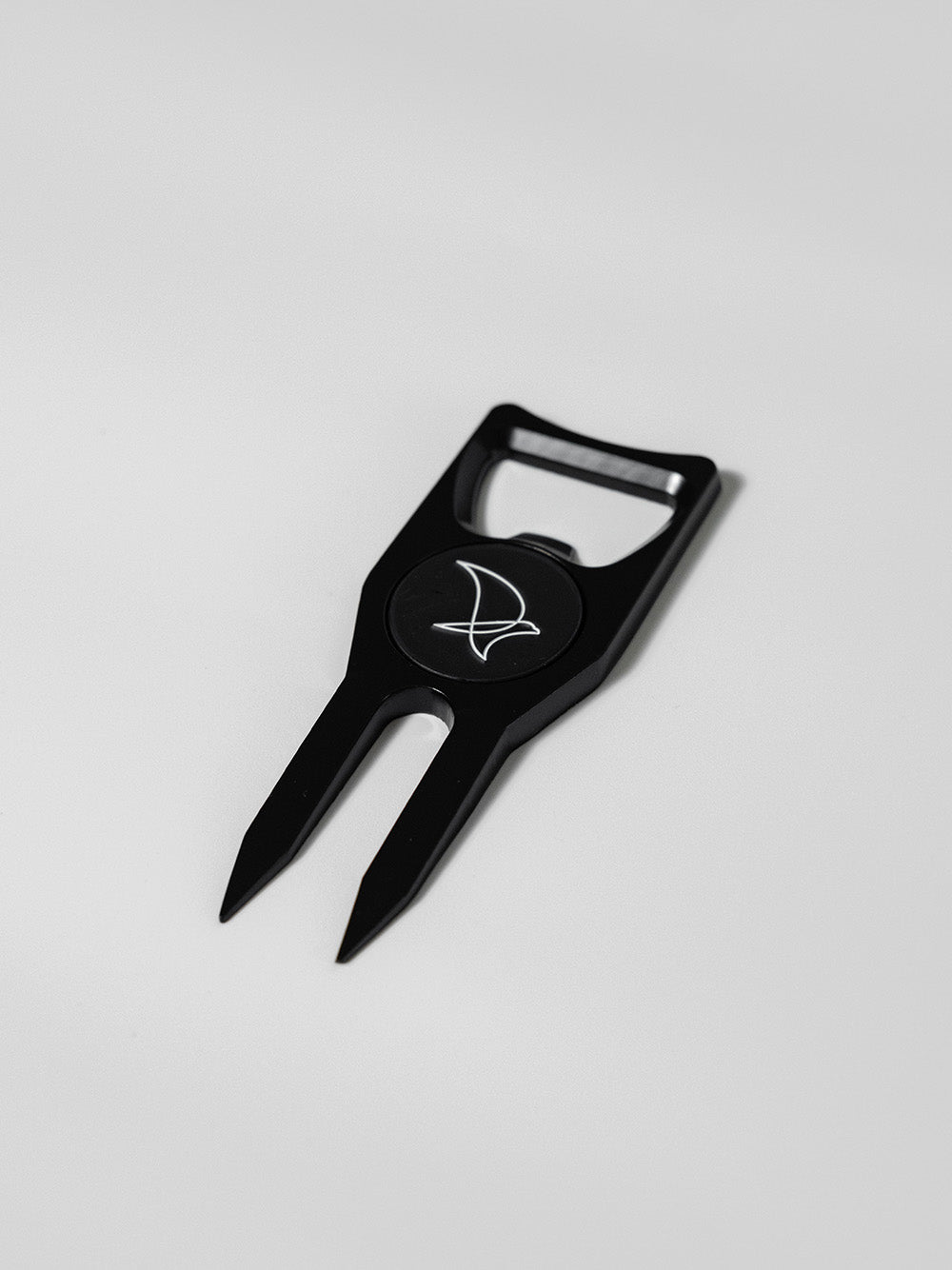 Peregrine Golf Divot Tool